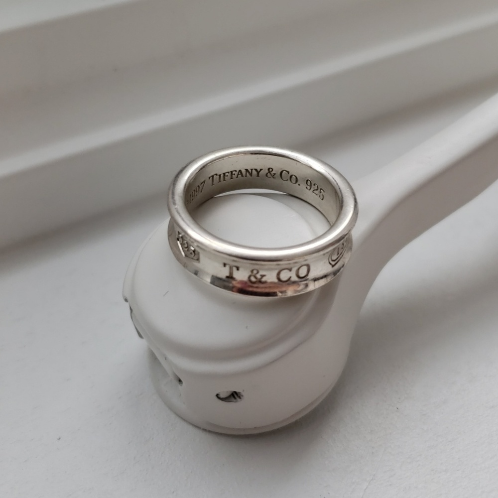 Tiffany's ring